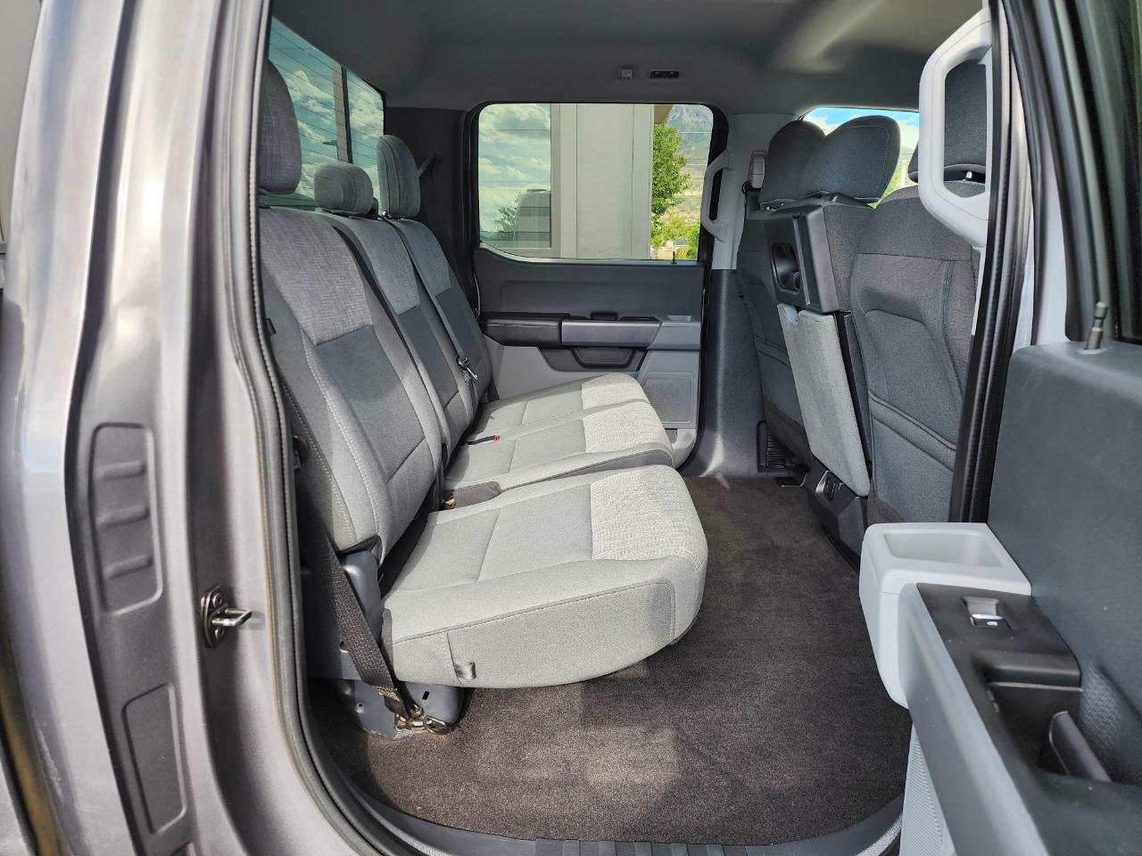 Ford F-150 XLT SuperCrew 4WD 2021
