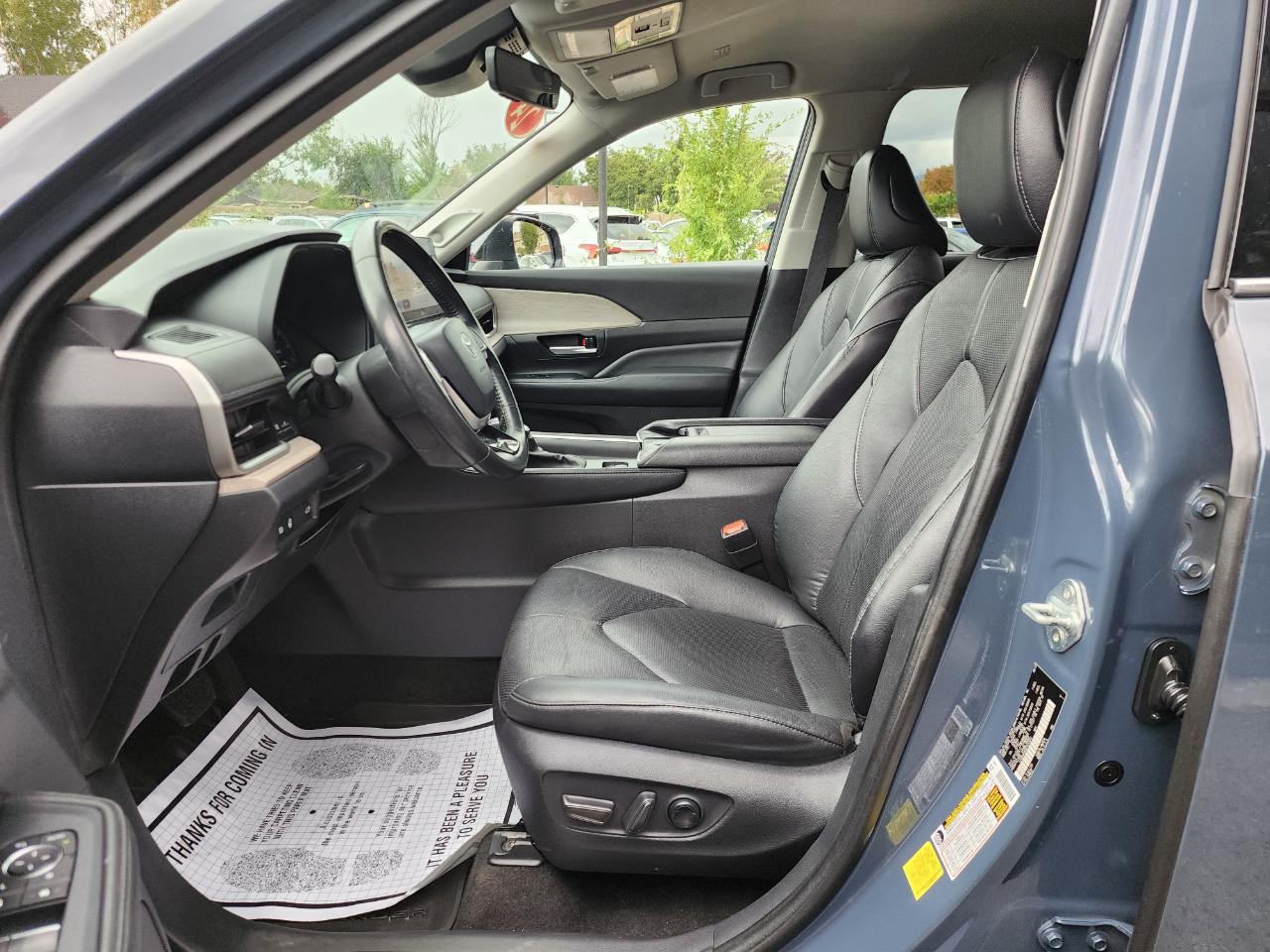 Toyota Grand Highlander Limited AWD 2024