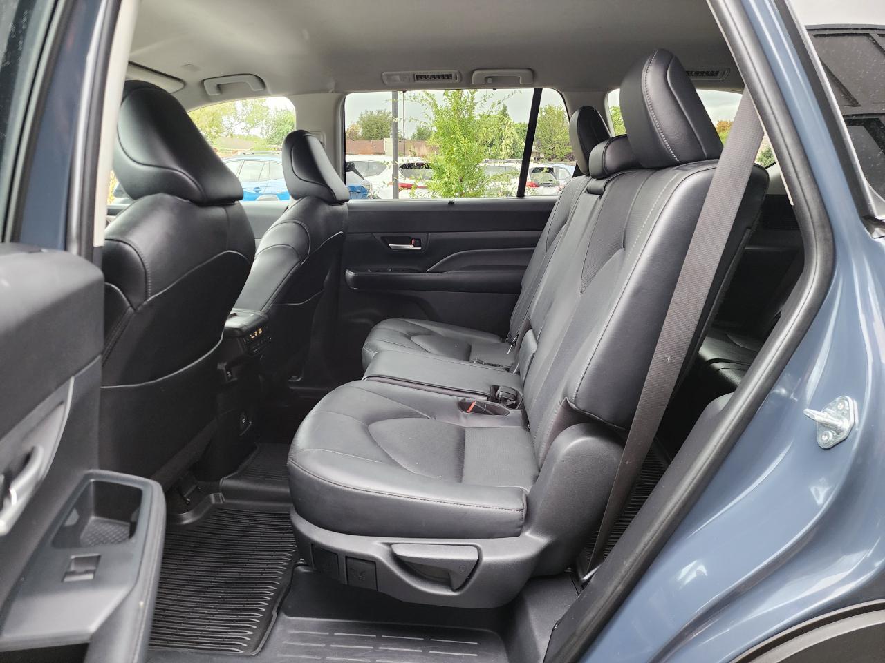 Toyota Grand Highlander Limited AWD 2024