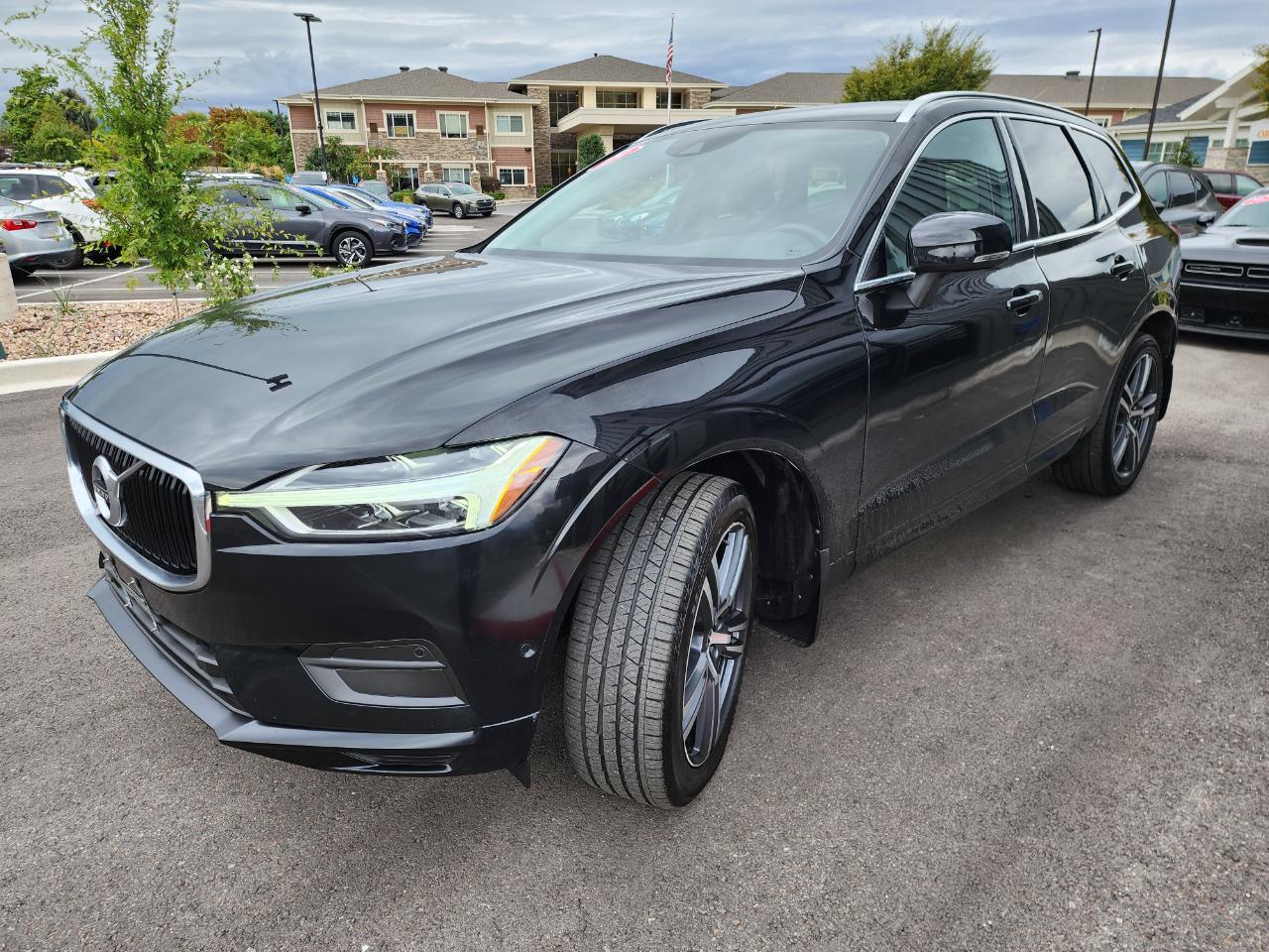 Volvo XC60 T5 Momentum AWD 2019