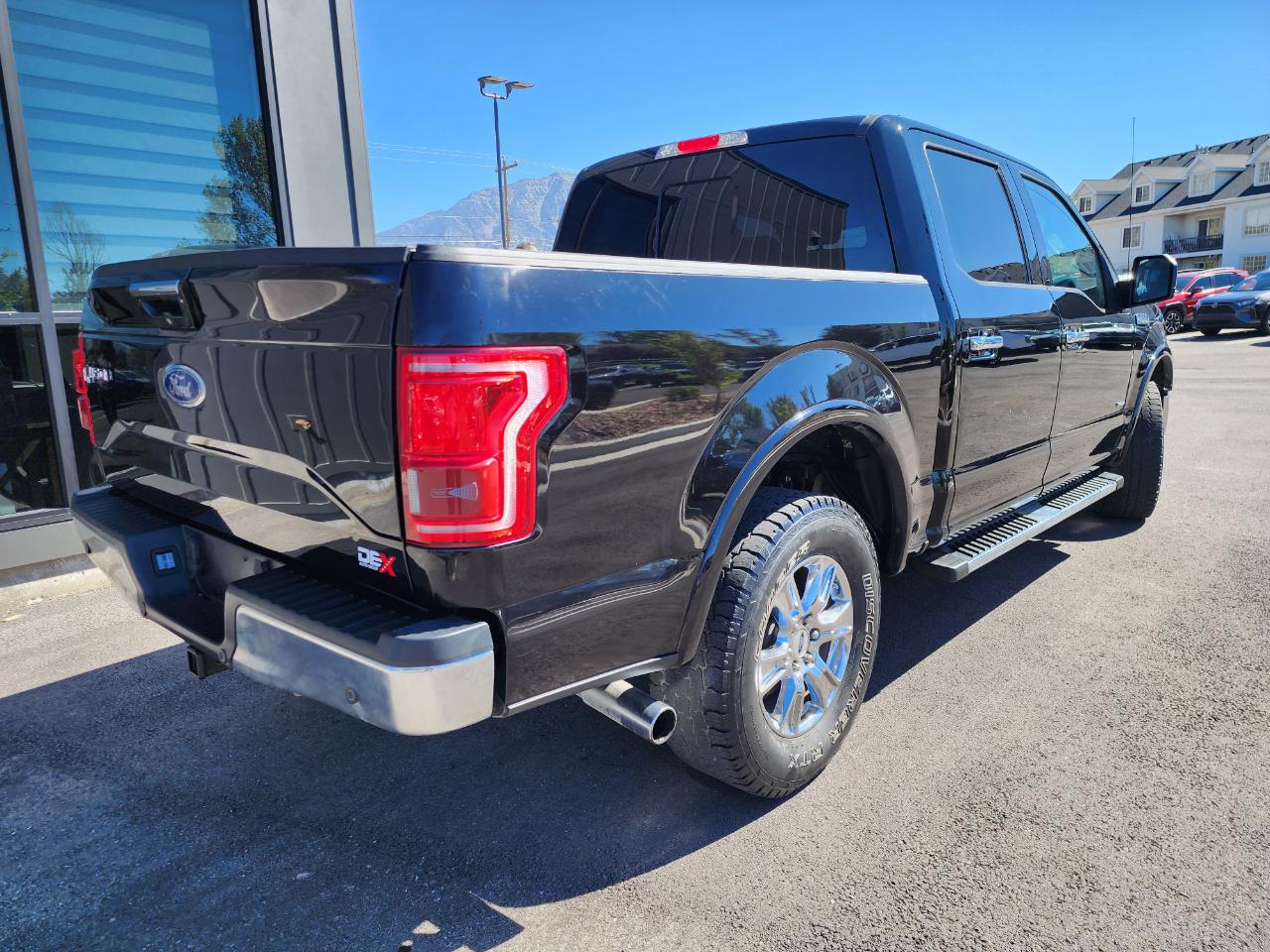 Ford F-150 Lariat SuperCrew 5.5-ft. Bed 4WD 2016