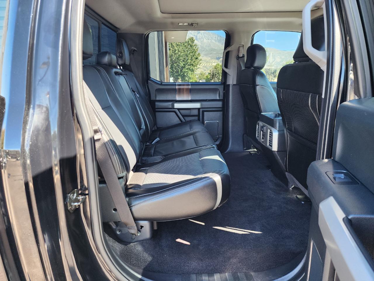 Ford F-150 Lariat SuperCrew 5.5-ft. Bed 4WD 2016