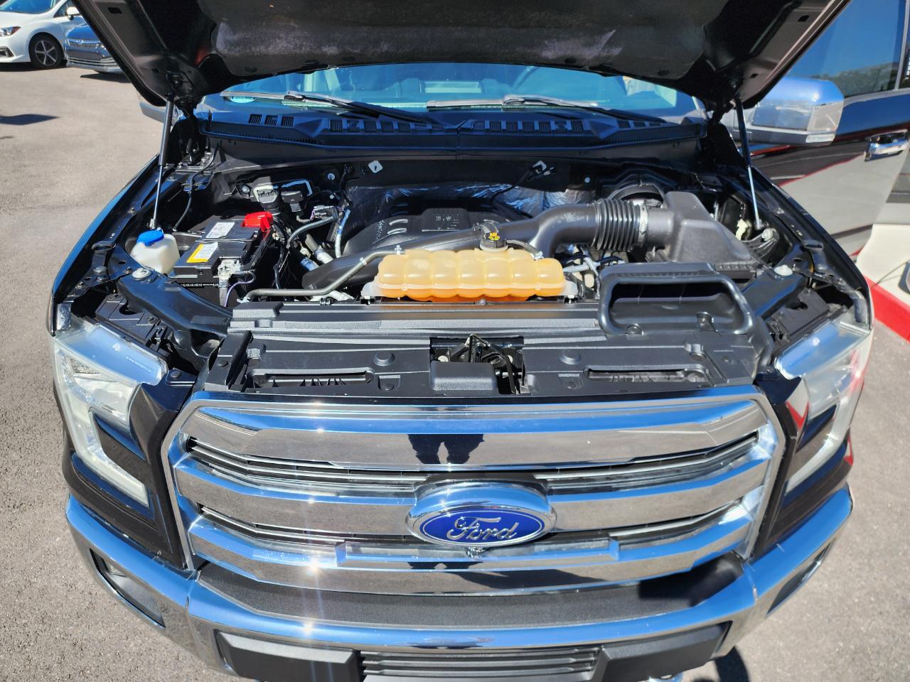 Ford F-150 Lariat SuperCrew 5.5-ft. Bed 4WD 2016