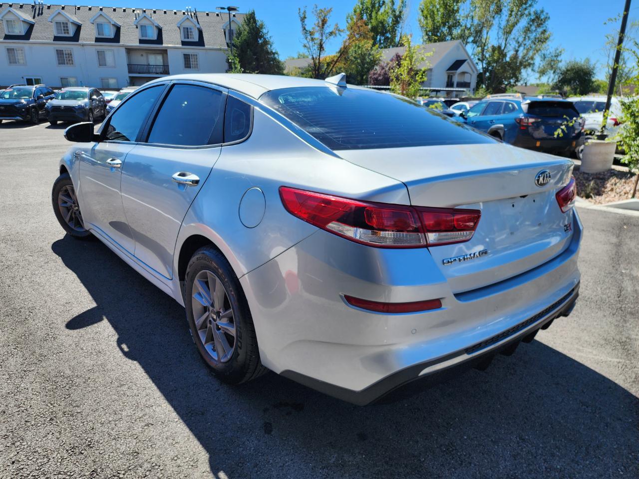Kia Optima  2020