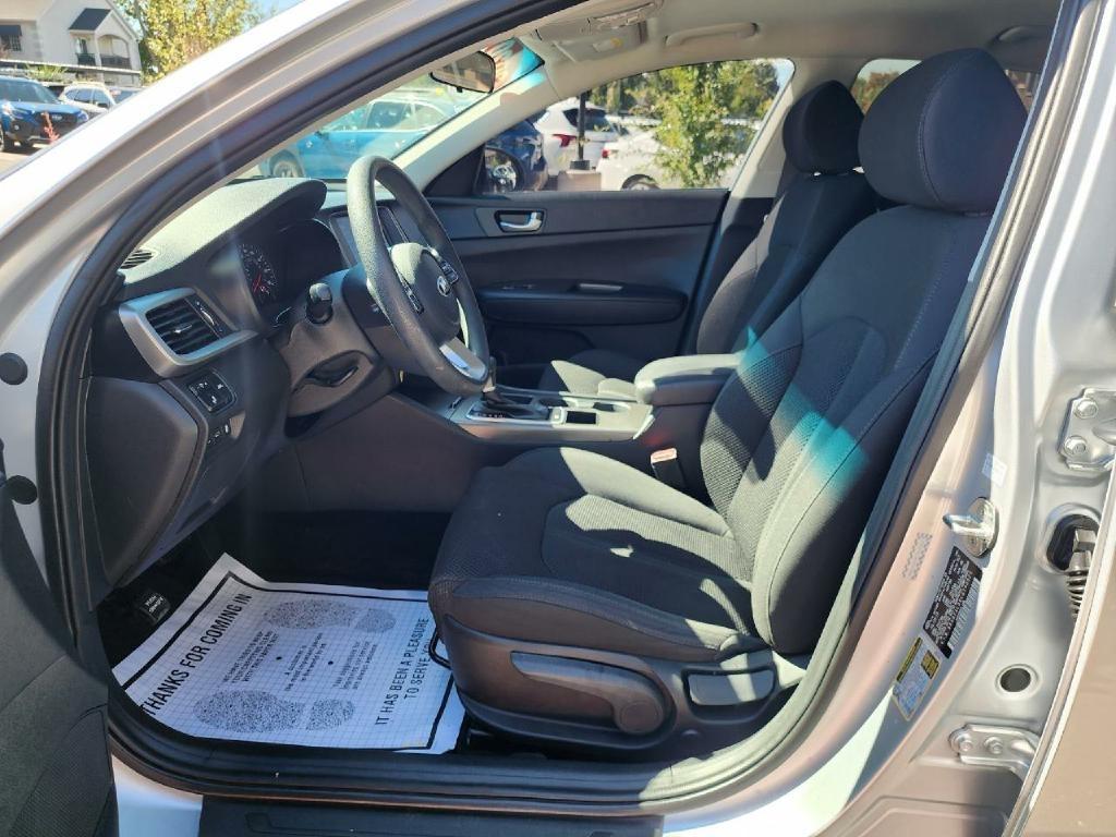 Kia Optima  2020