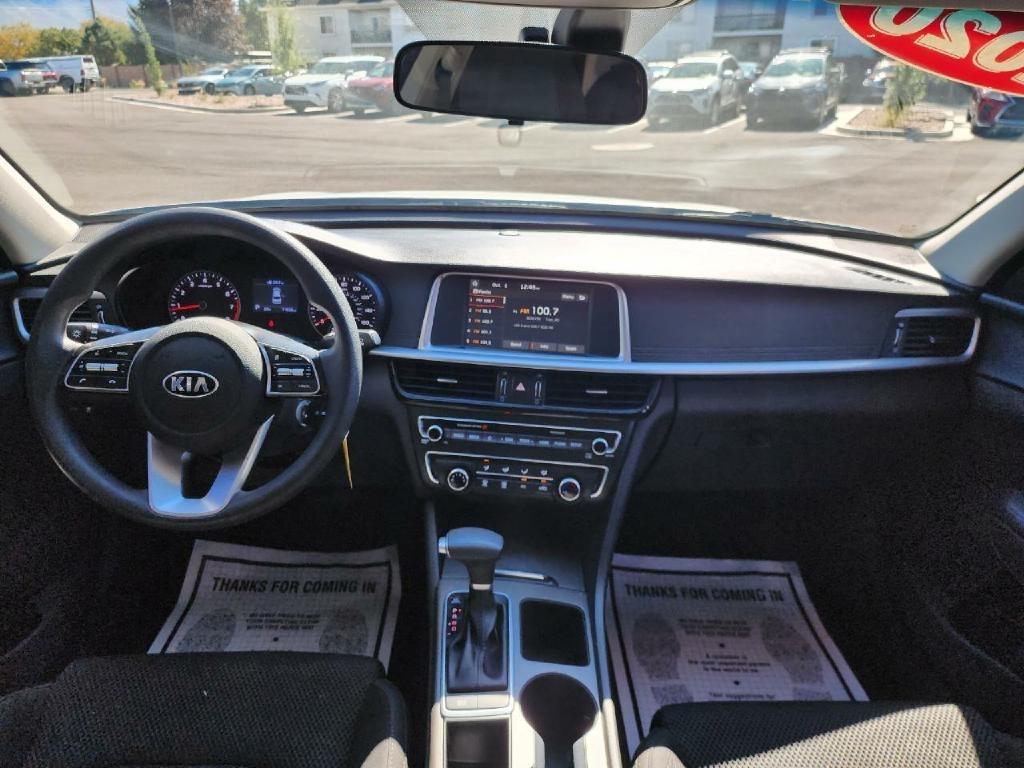 Kia Optima  2020