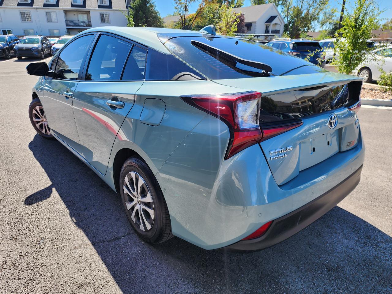 Toyota Prius XLE AWD-e 2022
