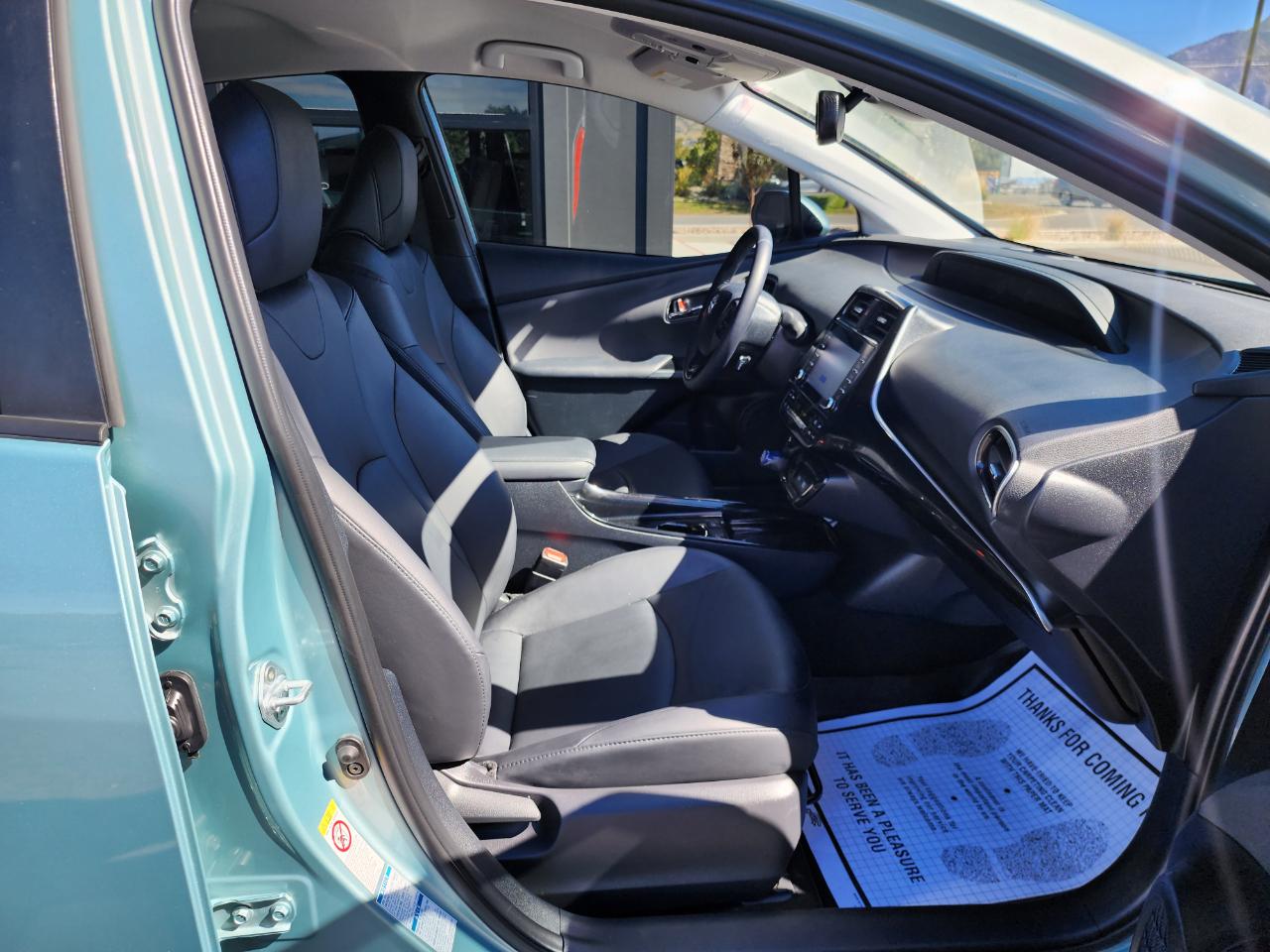 Toyota Prius XLE AWD-e 2022