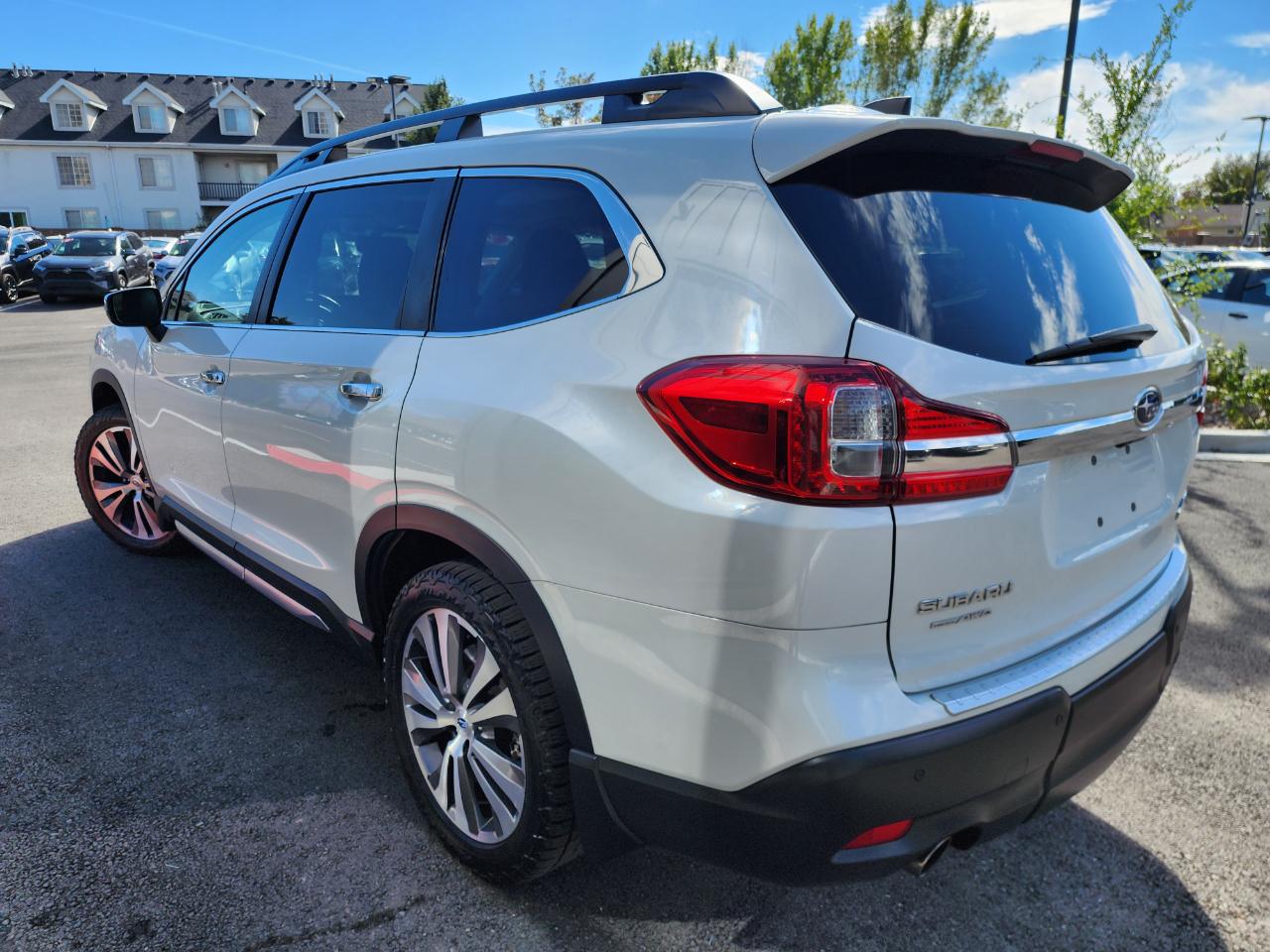 Subaru Ascent Touring 2022