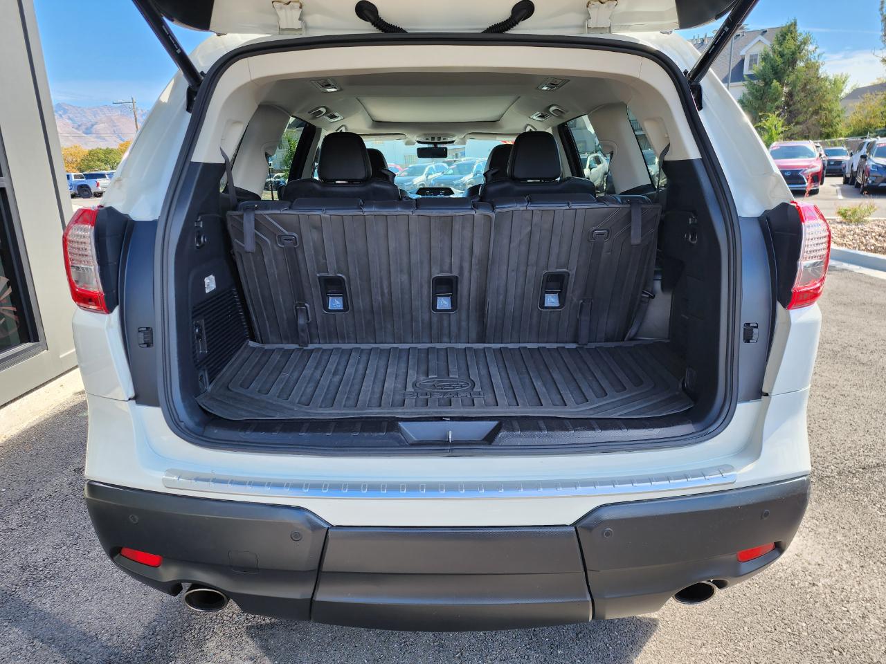 Subaru Ascent Touring 2022