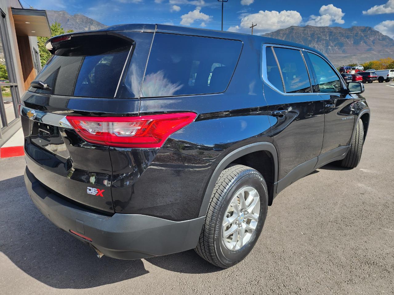 Chevrolet Traverse LS AWD 2021