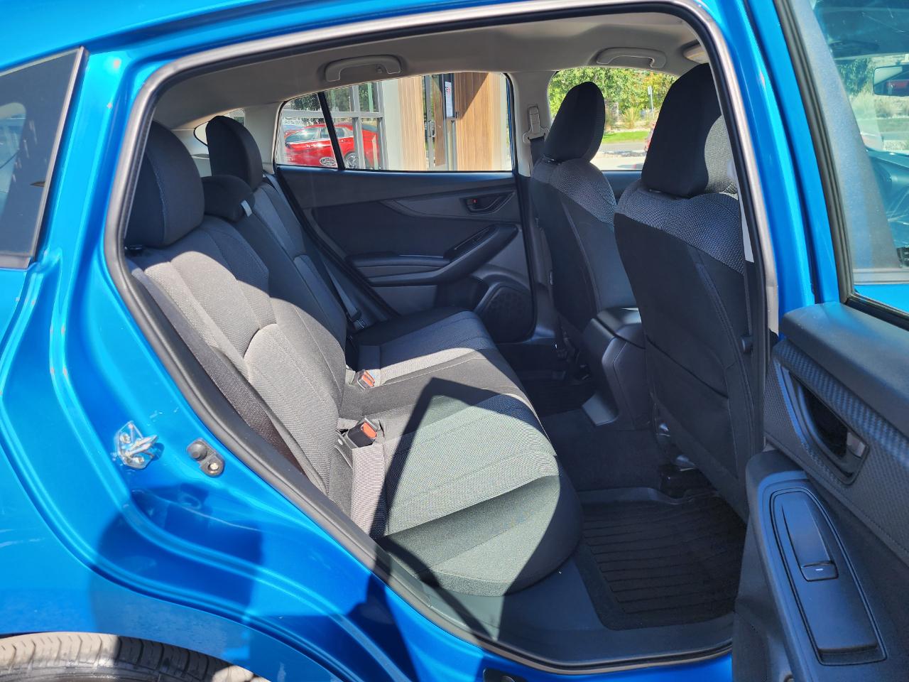 Subaru Impreza 2.0i Premium CVT 5-Door 2021
