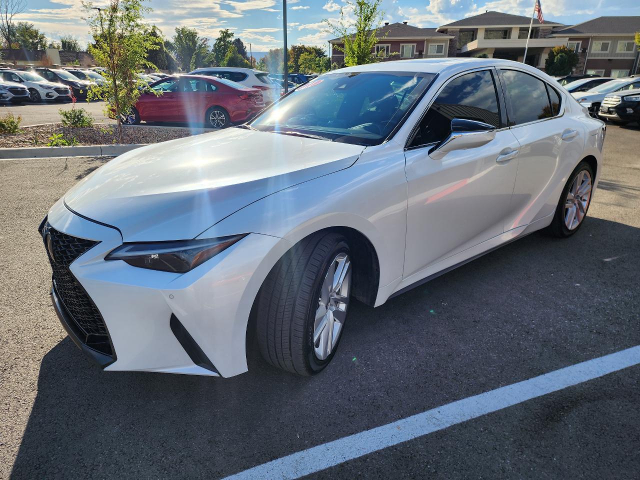 Lexus IS 300 AWD 2021