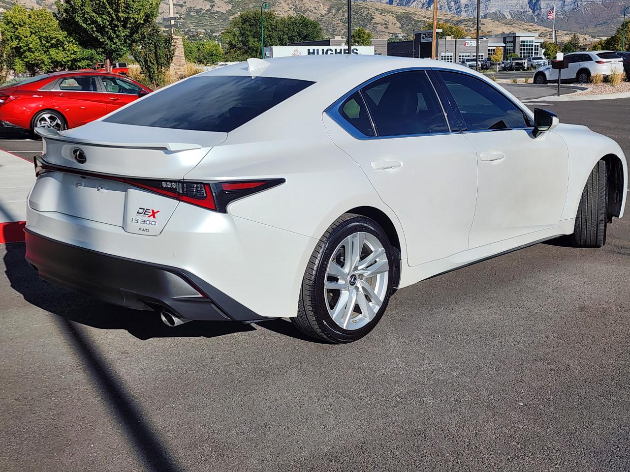 Lexus IS 300 AWD 2021