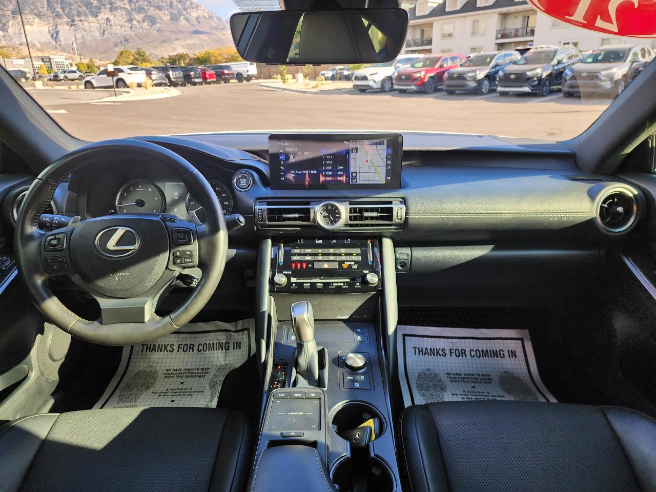Lexus IS 300 AWD 2021