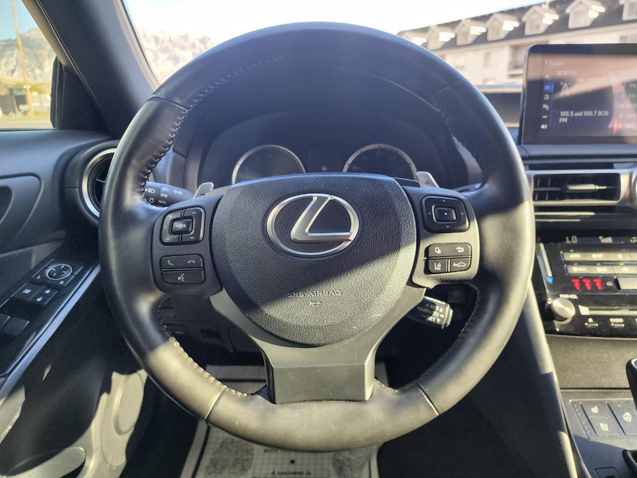 Lexus IS 300 AWD 2021