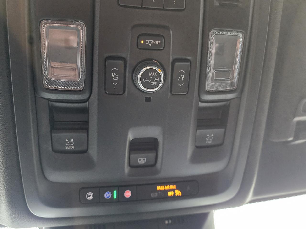 Cadillac Escalade Premium Luxury AWD 2024