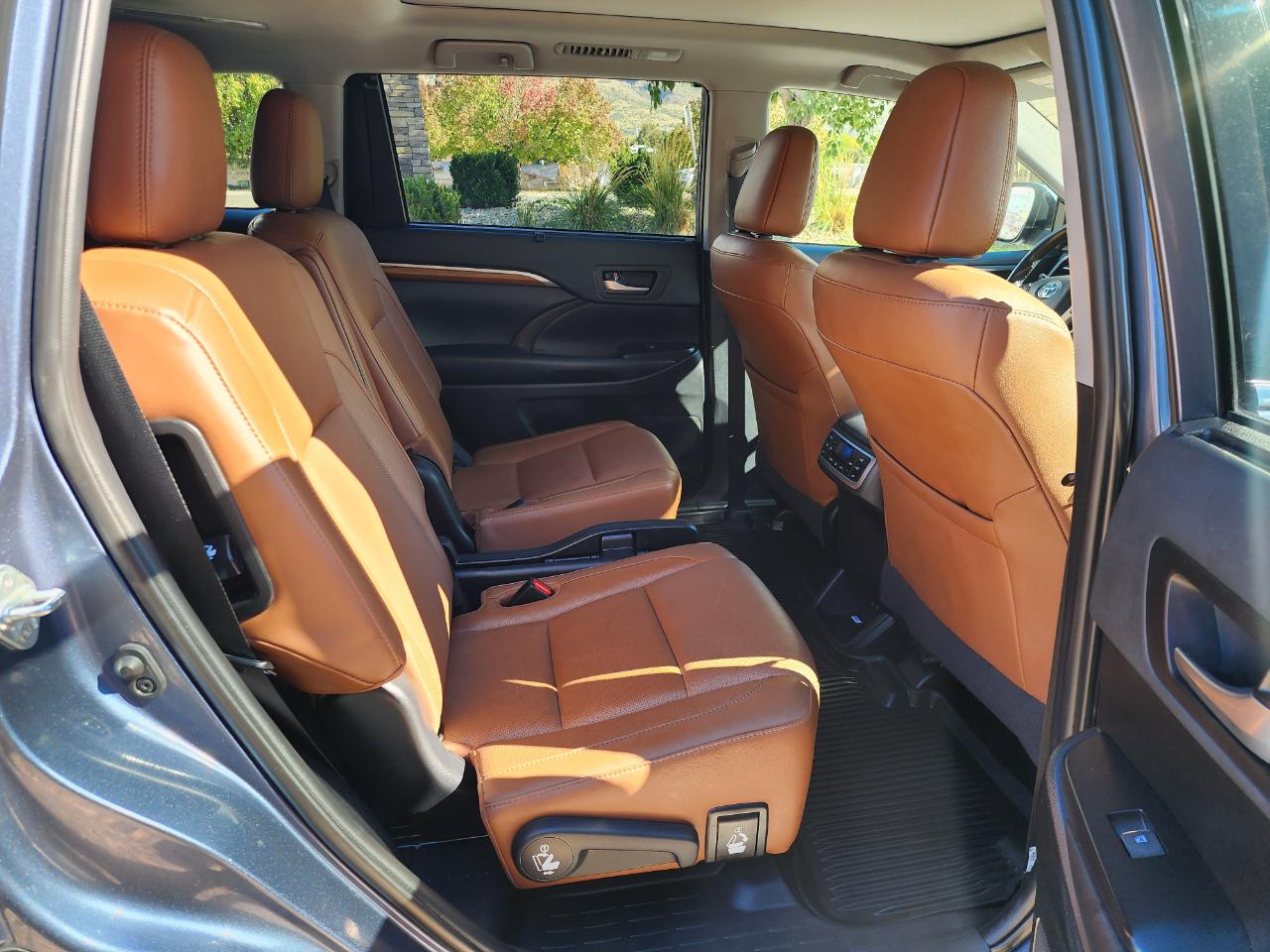 Toyota Highlander Hybrid Limited Platinum AWD 2019