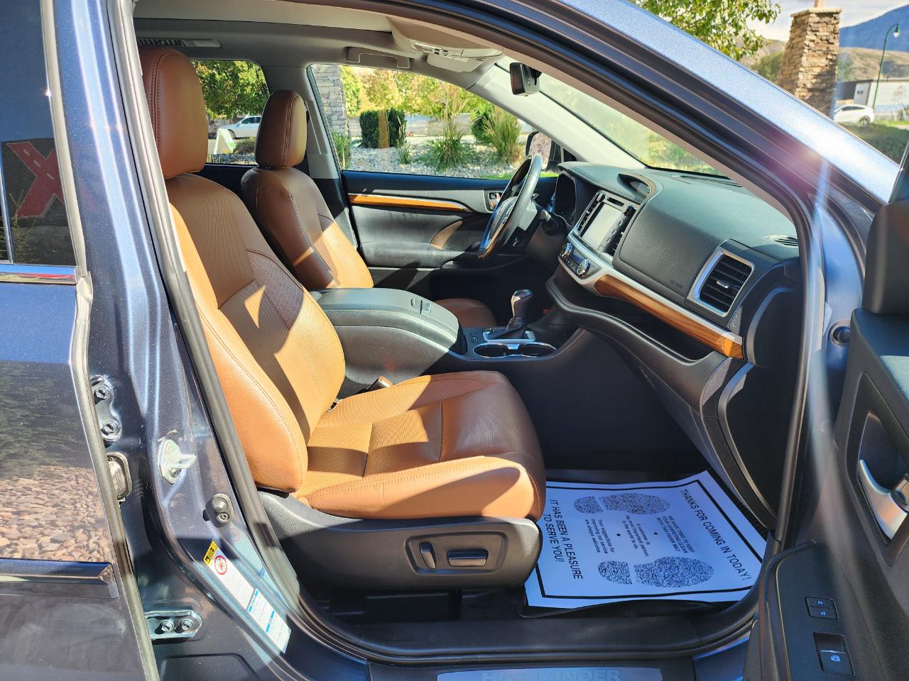 Toyota Highlander Hybrid Limited Platinum AWD 2019