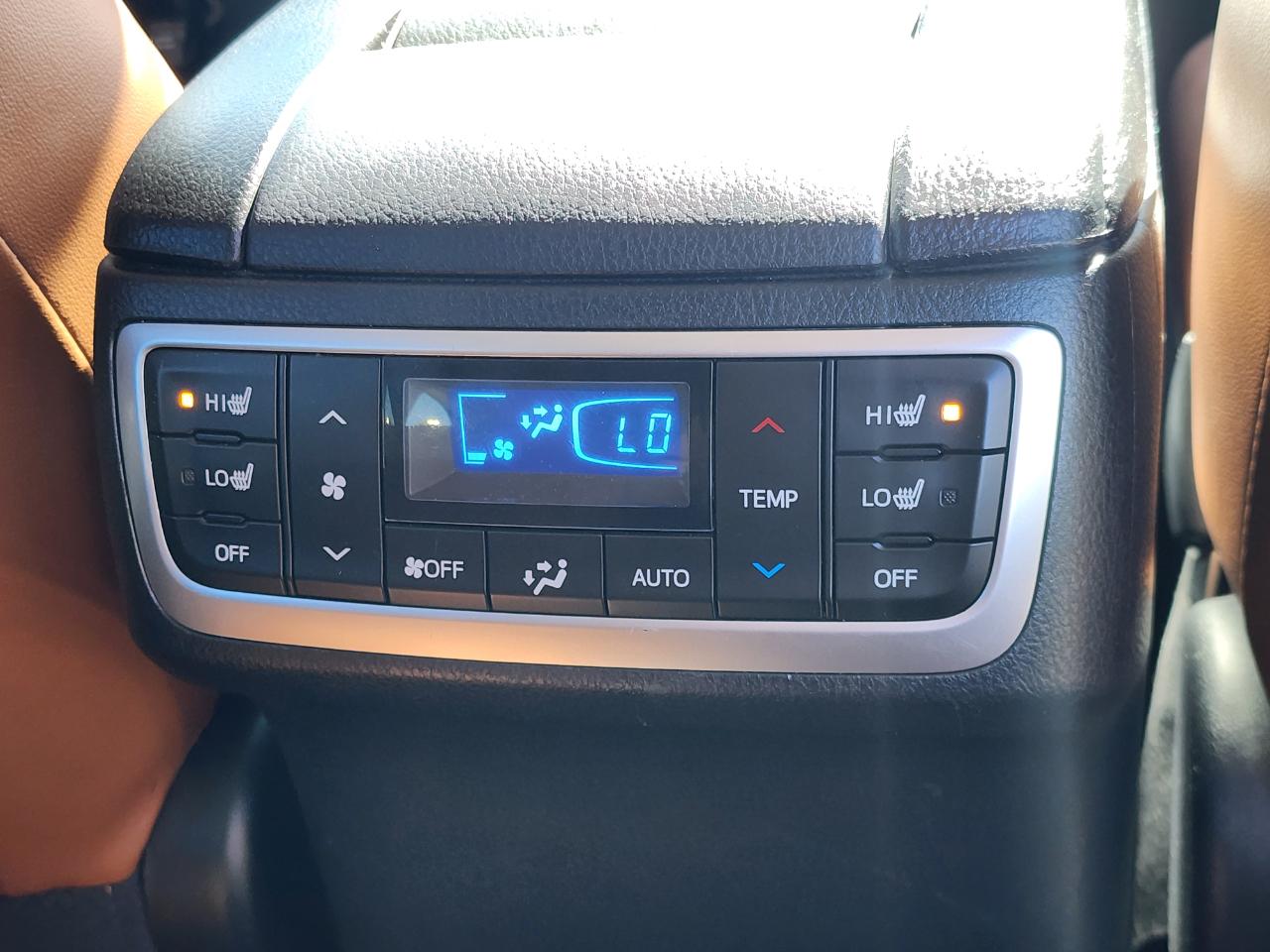 Toyota Highlander Hybrid Limited Platinum AWD 2019