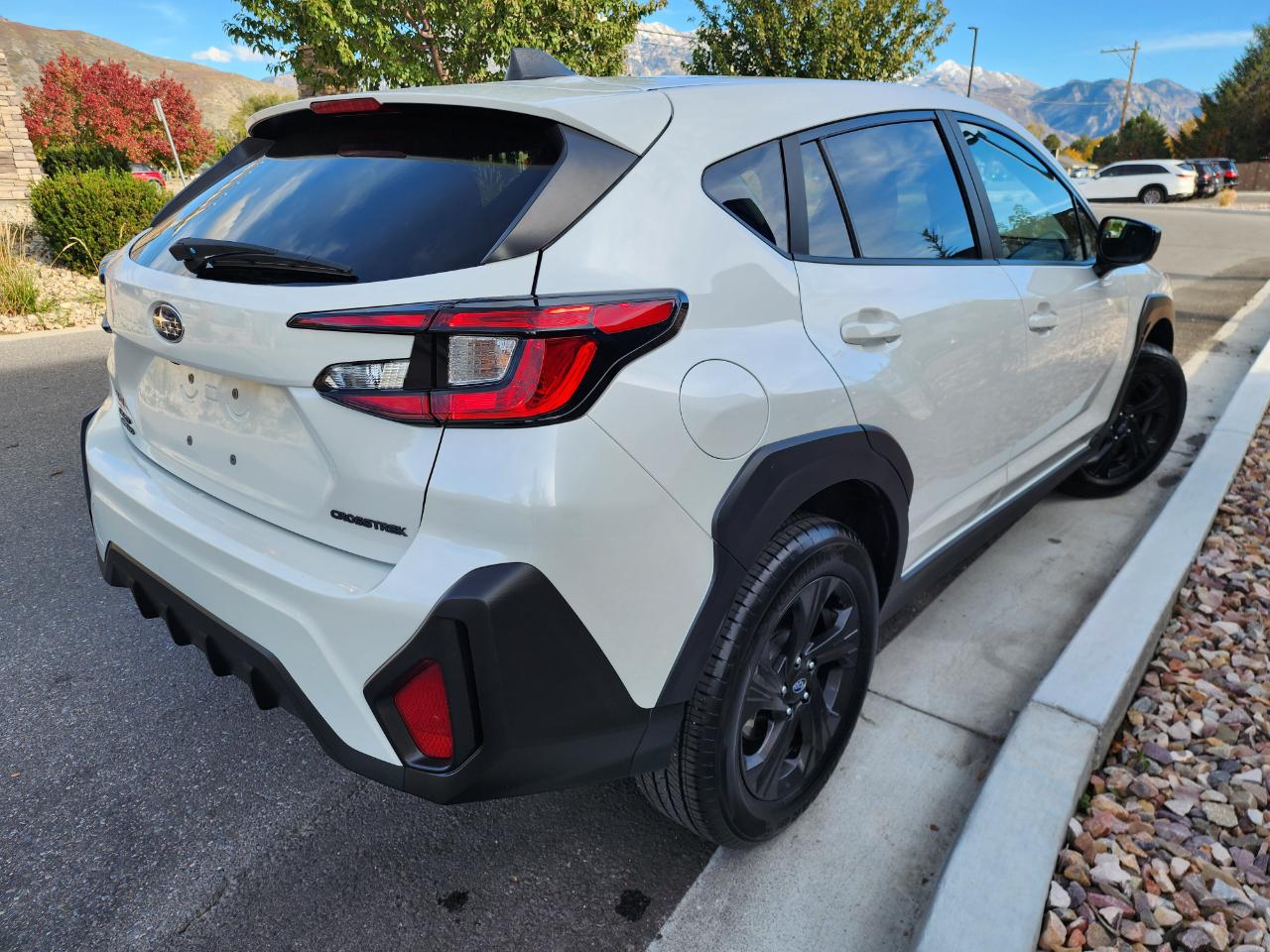 Subaru Crosstrek Base 2026