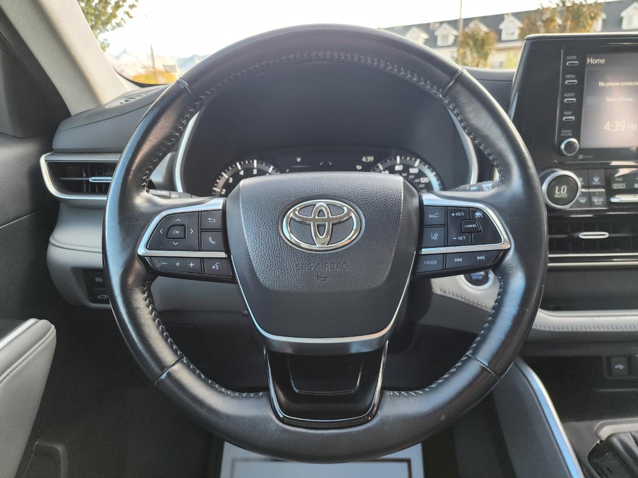 Toyota Highlander XLE AWD V6 2021