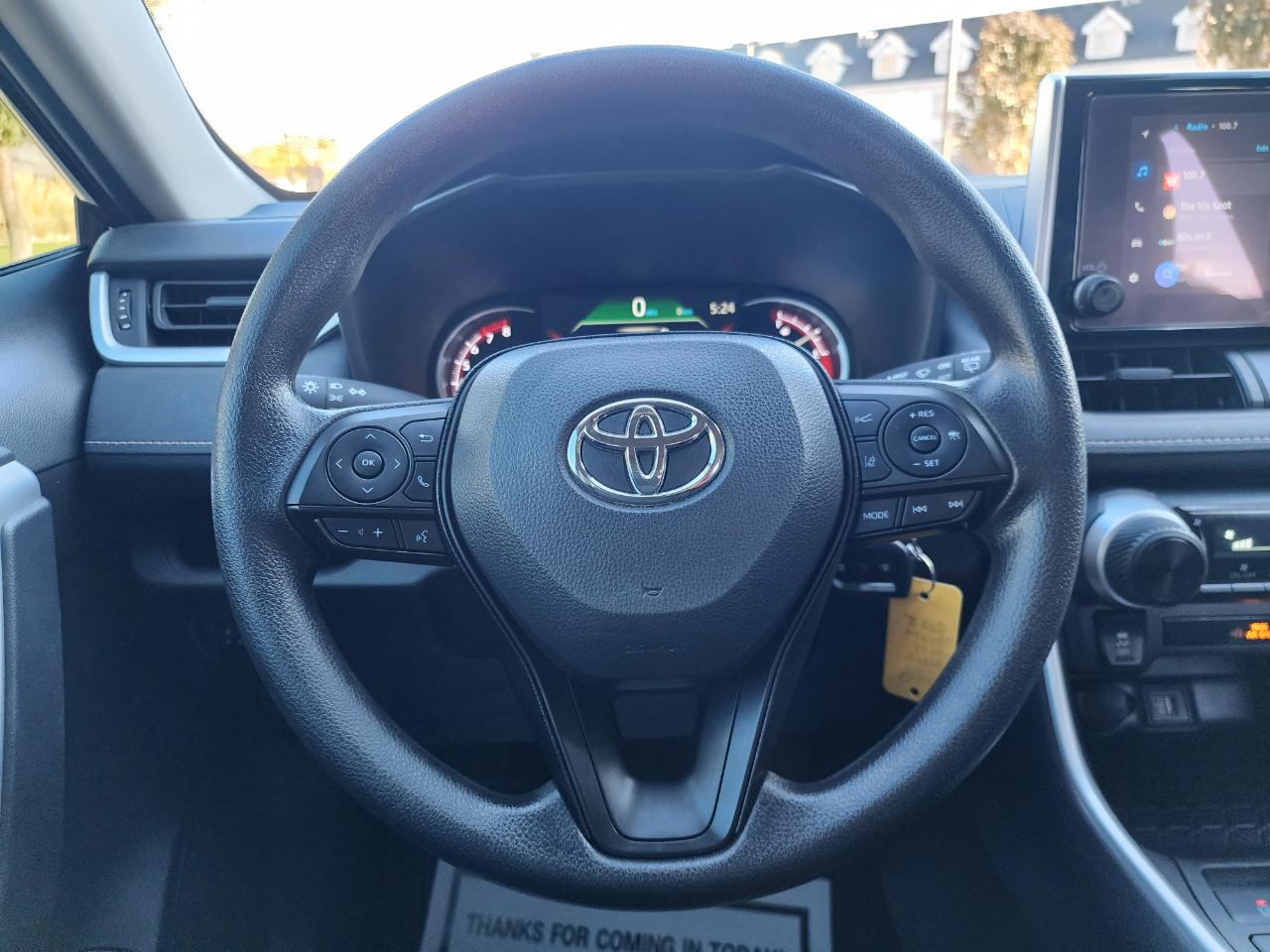 Toyota RAV4 LE AWD 2025