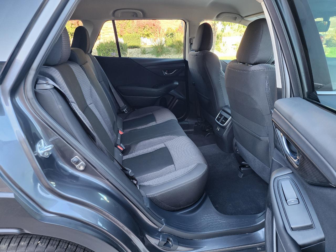 Subaru Outback Premium 2025