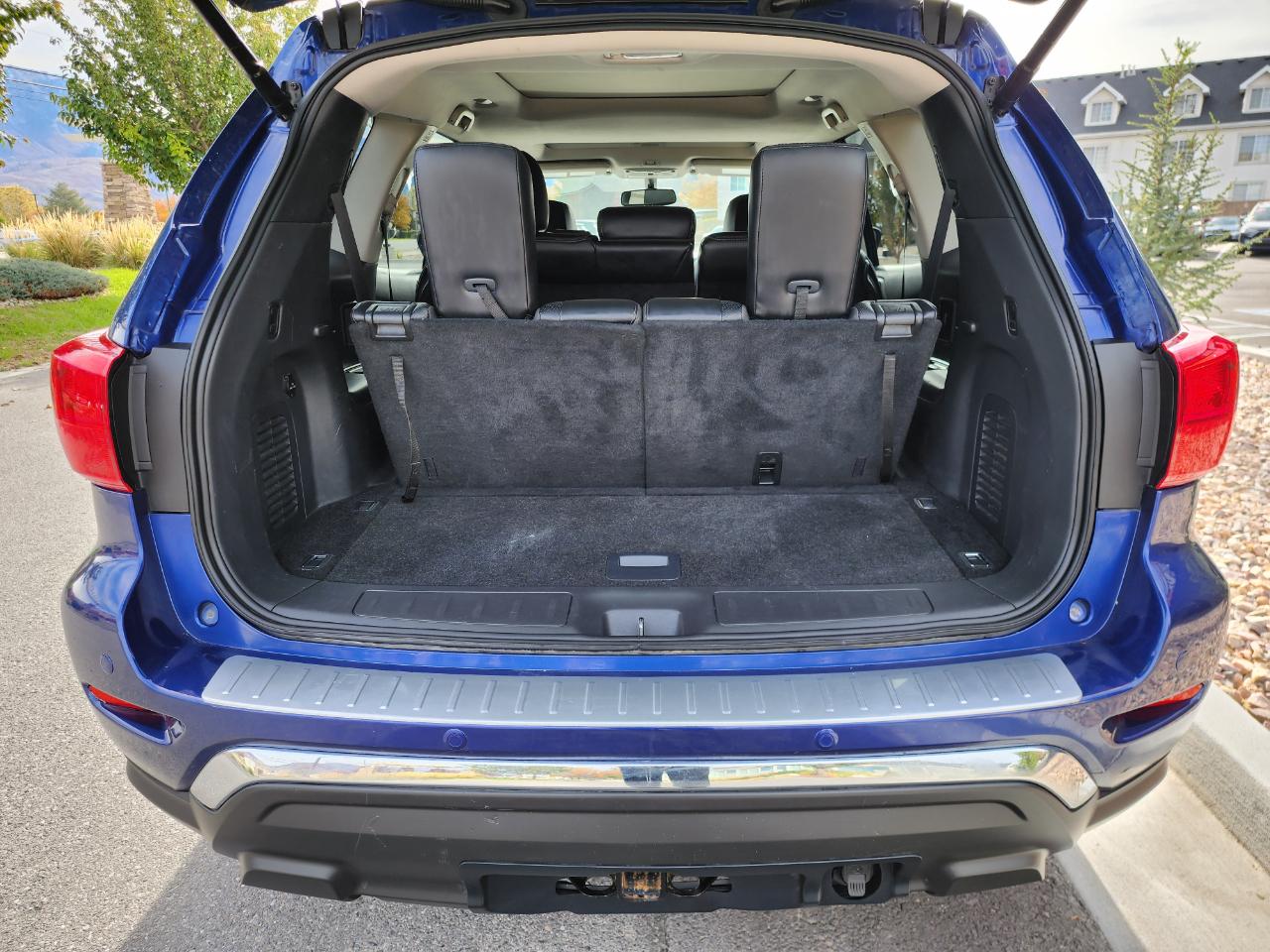 Nissan Pathfinder Platinum 4WD 2018