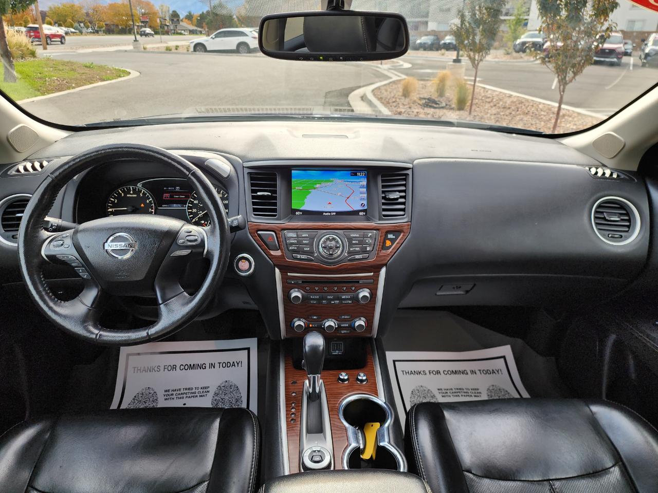 Nissan Pathfinder Platinum 4WD 2018