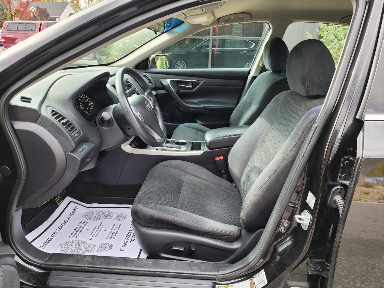 Nissan Altima 2.5 SV 2015