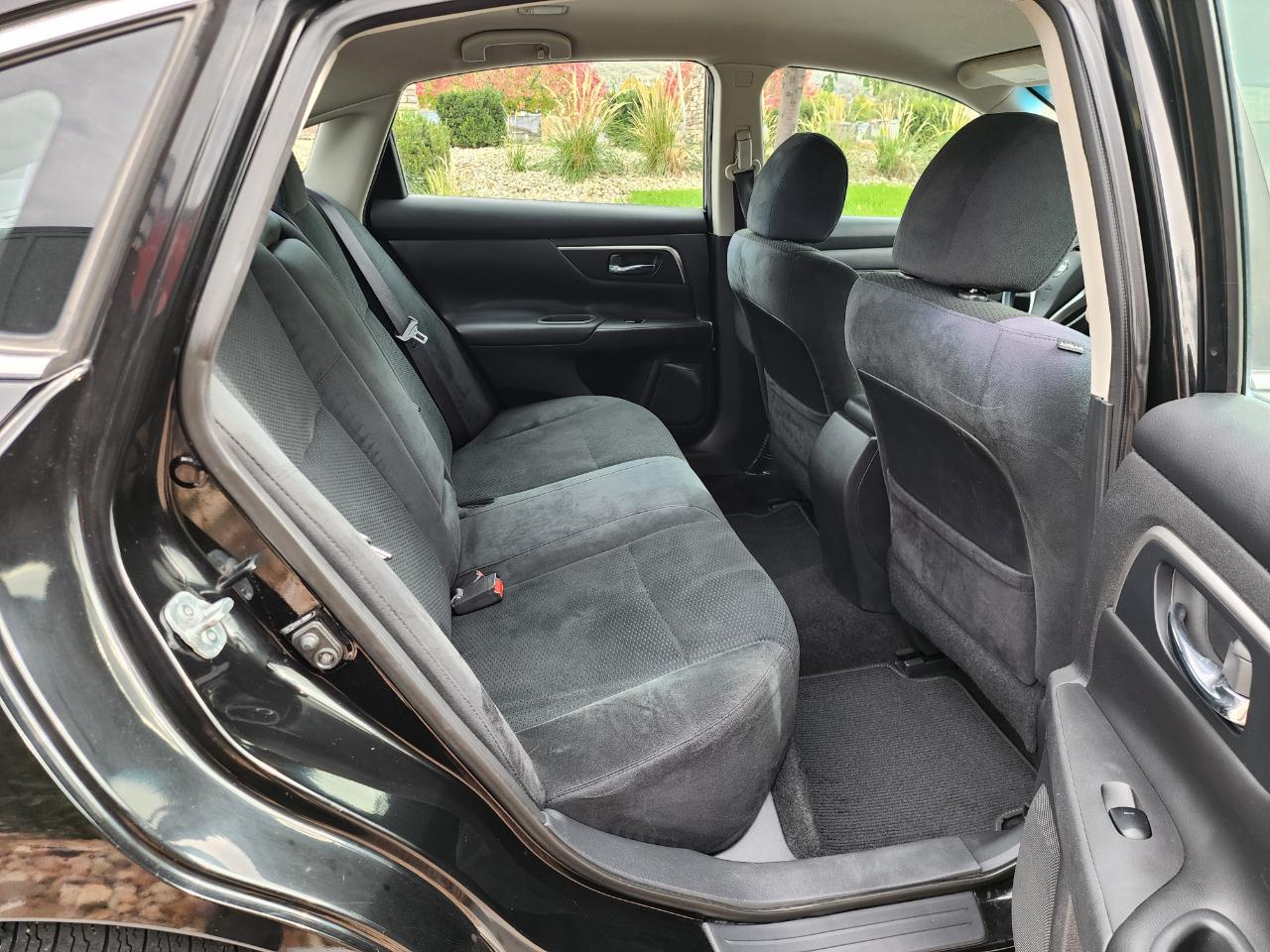 Nissan Altima 2.5 SV 2015