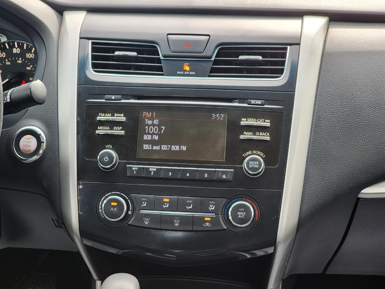 Nissan Altima 2.5 SV 2015