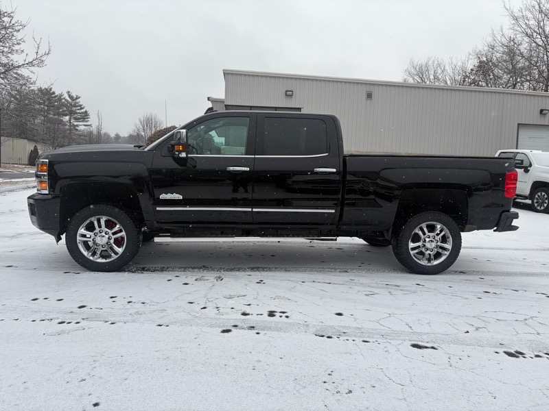 Chevrolet Silverado 2500HD LT Crew Cab 4WD 2017