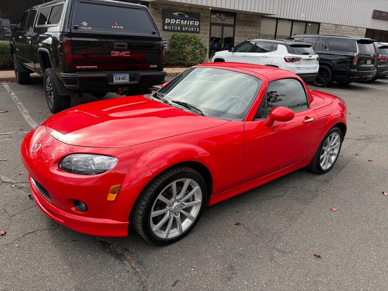 Mazda MX-5 Miata Touring Power Retractable Hardtop 2008