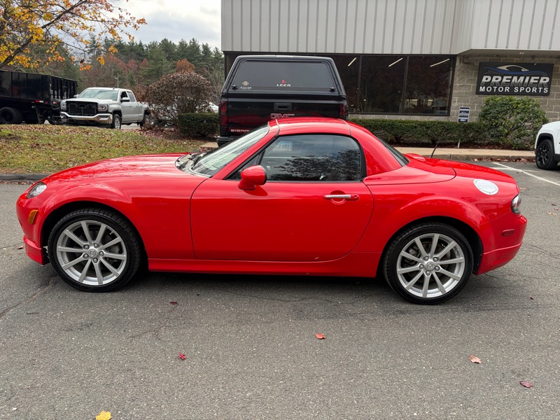 Mazda MX-5 Miata Touring Power Retractable Hardtop 2008