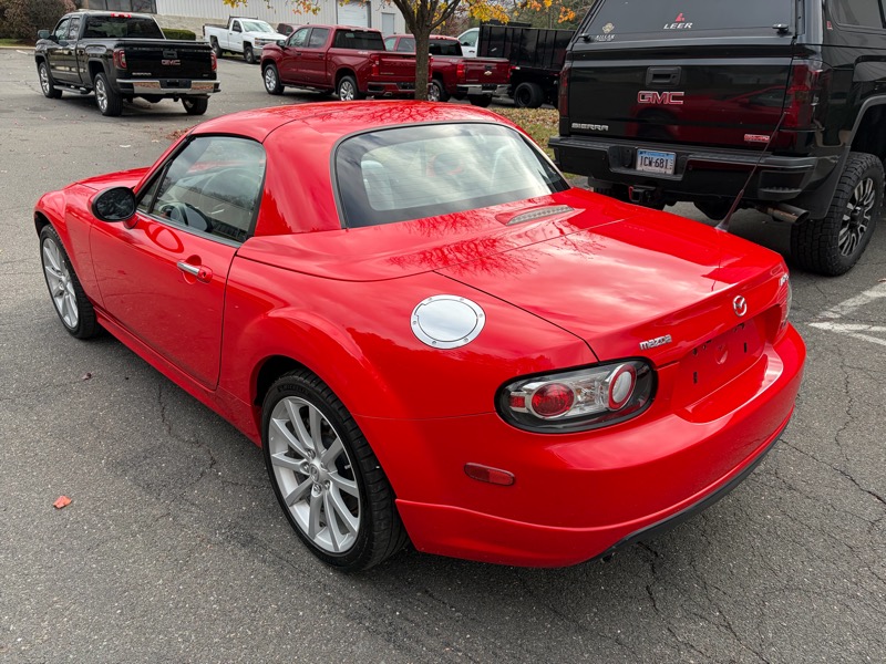Mazda MX-5 Miata Touring Power Retractable Hardtop 2008