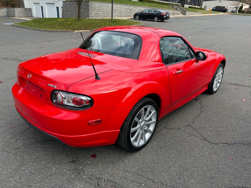 Mazda MX-5 Miata Touring Power Retractable Hardtop 2008