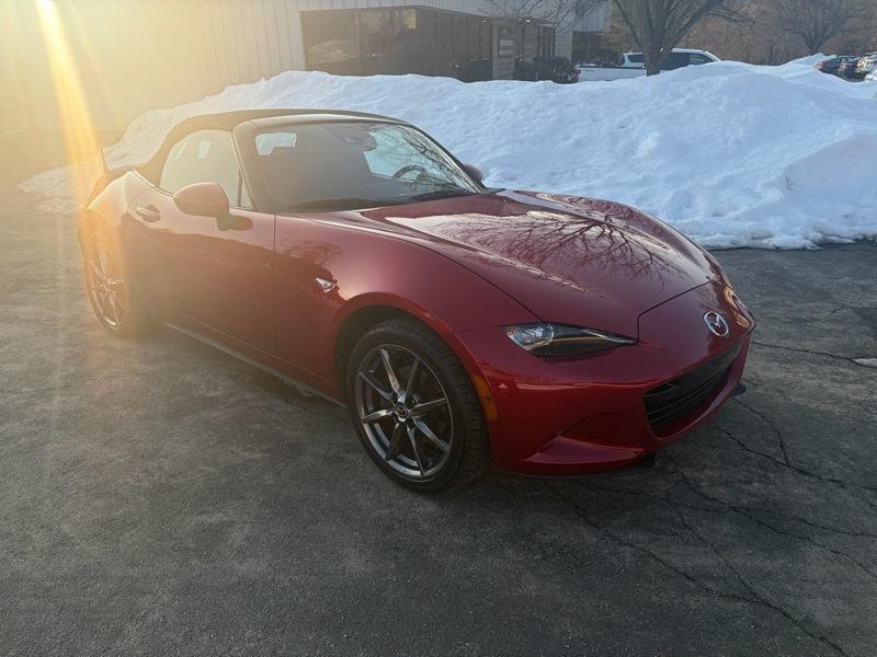 Mazda MX-5 Miata Grand Touring 2016