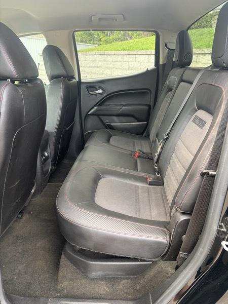 GMC Canyon SLE Crew Cab 4WD Short Box 2015