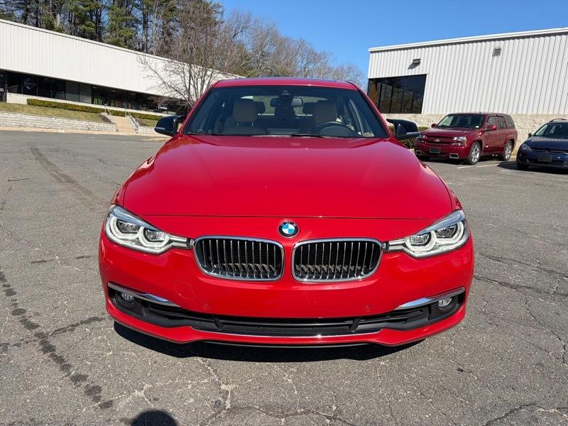 BMW 3-Series 328i xDrive Sedan 2016