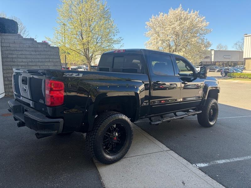 Chevrolet Silverado 1500 LT Crew Cab 4WD 2018