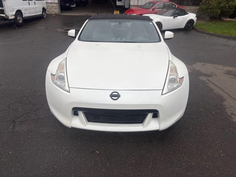 2010 Nissan 370Z Touring - Photo 6