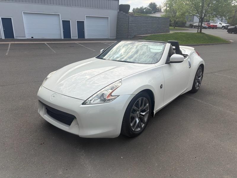 2010 Nissan 370Z Touring - Photo 9