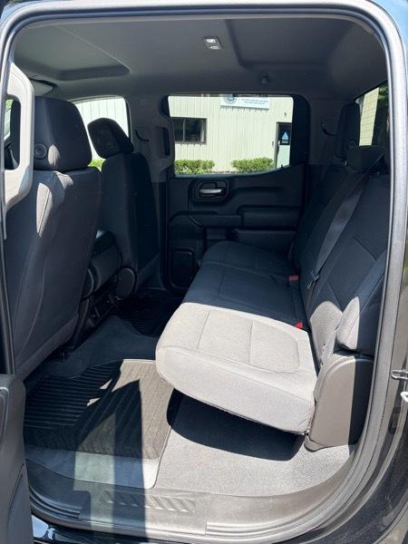 Chevrolet Silverado 1500 Custom Trail Boss Crew Cab Short Box 4WD 2020