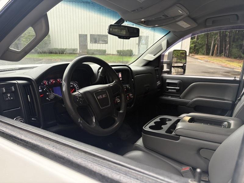GMC Sierra 2500HD Base Double Cab Long Box 4WD 2015
