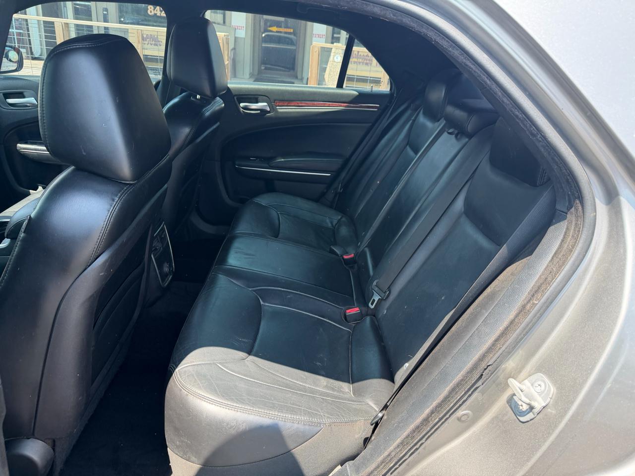 Chrysler 300 RWD 2014