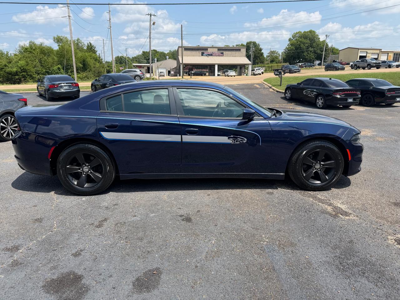 Dodge Charger SE 2016