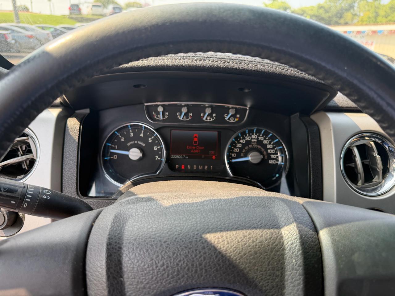 2011 Ford F-150 Lariat - Photo 12