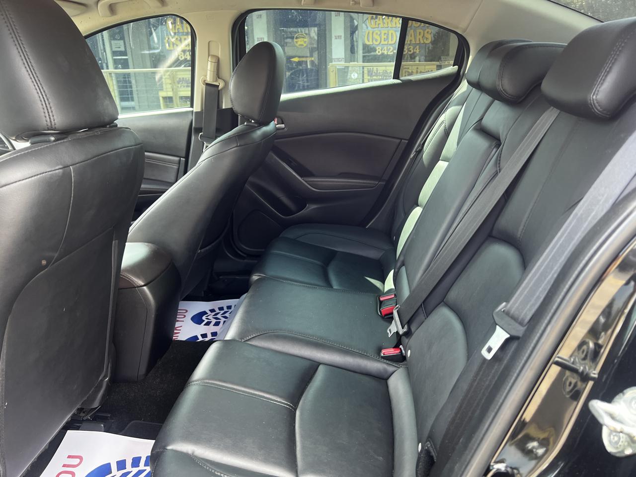Mazda MAZDA3 s Touring AT 4-Door 2018